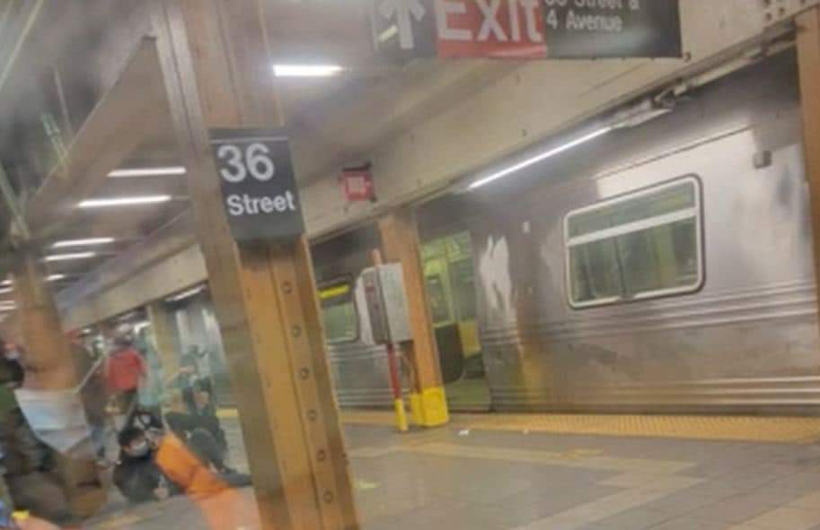 10 shot, 6 injured in New York City subway attack