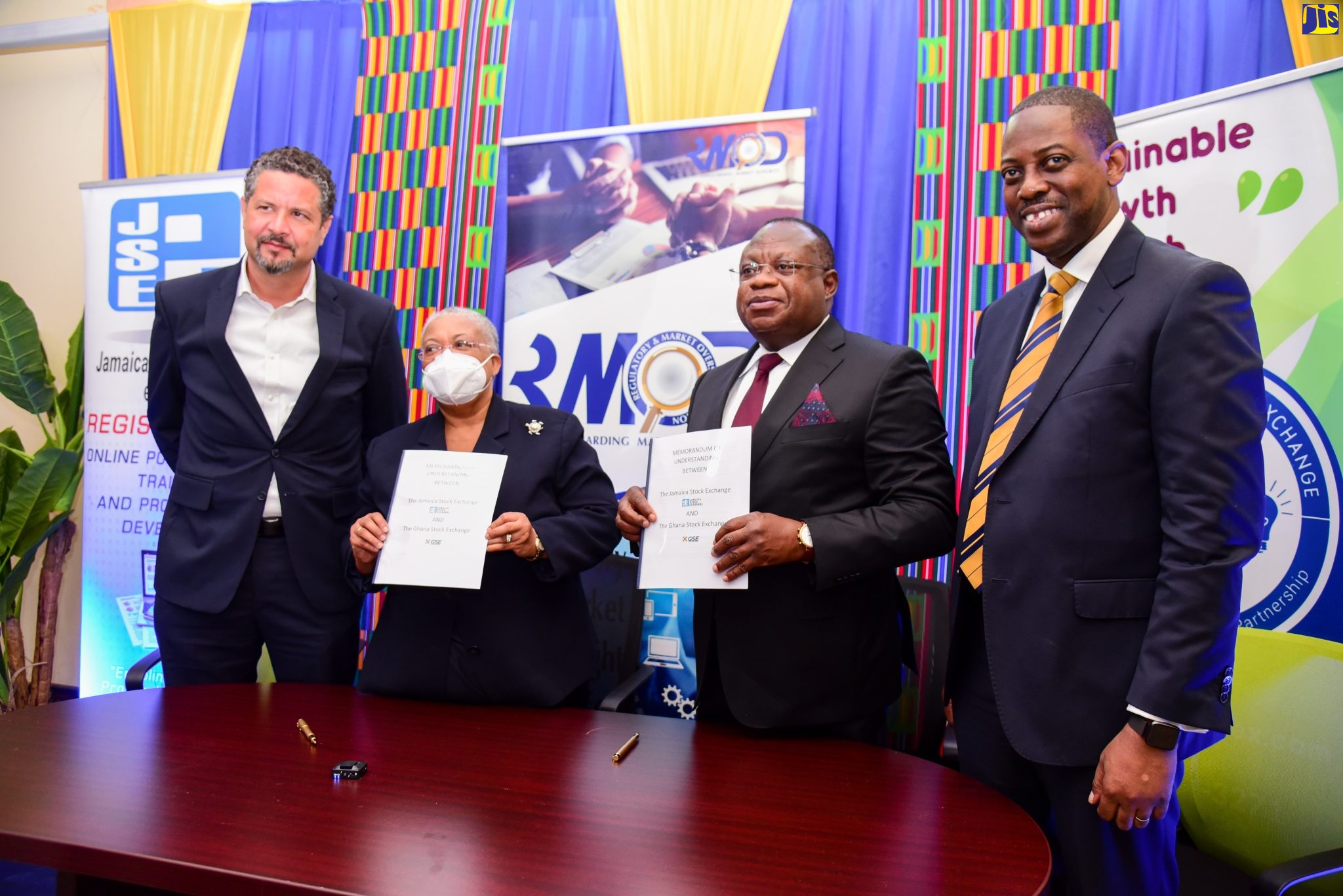 JSE partners with Ghana stock exchange