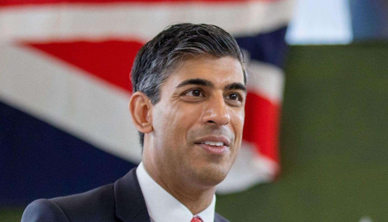 Rishi Sunak set to become UK&#8217;s first PM of Asian decent