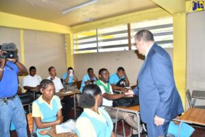 Driving programme in schools to aid in road safety &#8211; Shaw