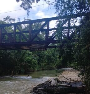 Craig Mill bridge in Buff Bay collapses &#8211; NWA 